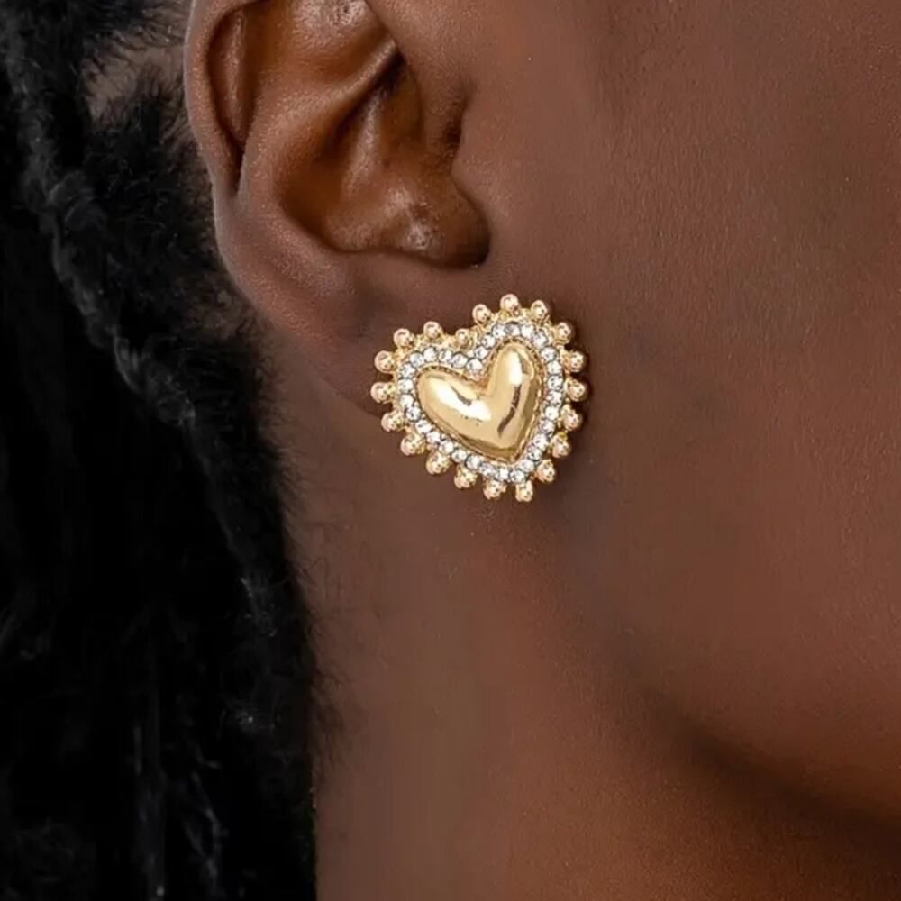 Boho Chic Heart Rhinestone Earrings Sparkly Heart-Shaped Studs Retro Jewelry
